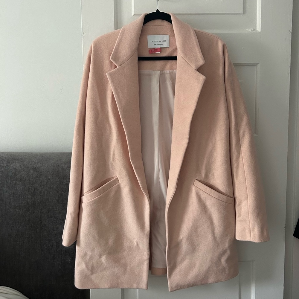Viktorya Woods pink coat. Size 4, NZ 0